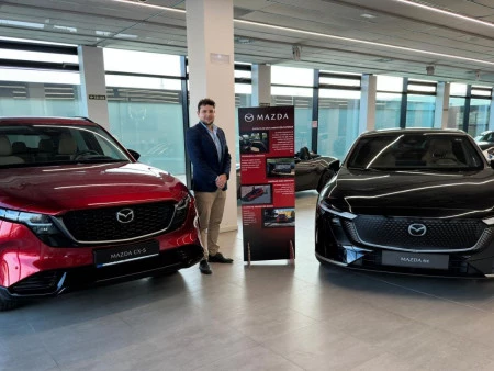 Solauto consolida su oferta para empresas con Mazda Business Center