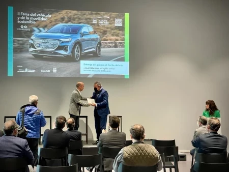 Audi recoge el premio al ‘Coche de 2022’ por el Q4 e-tron
