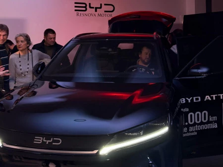 BYD RESNOVA MOTOR PRESENTA EN GIJÓN Y SANTIAGO DE COMPOSTELA EL NUEVO ATTO 2 DM-i