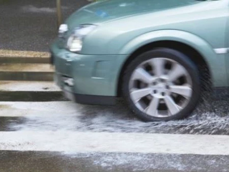 Traemos consejos para conducir con lluvia