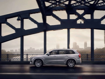 Volvo Cars presenta el Volvo XC40 Recharge totalmente eléctrico como parte de su nueva gama de vehículos eléctricos