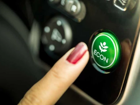 ¿Qué es la Etiqueta medioambiental de la DGT, cuál es su significado y cómo conseguirla?