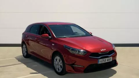 Kia Ceed 1.6 MHEV iMT 100kW (136CV) Drive