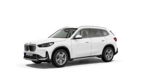 BMW iX1 xDrive30