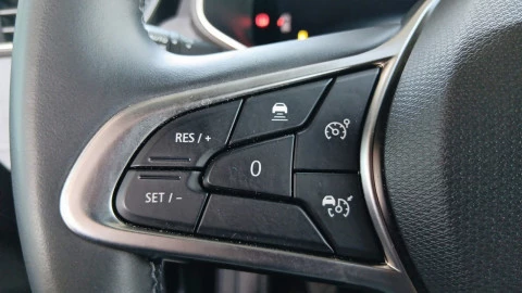 Renault Clio techno Eco-G 100cv (74kW)