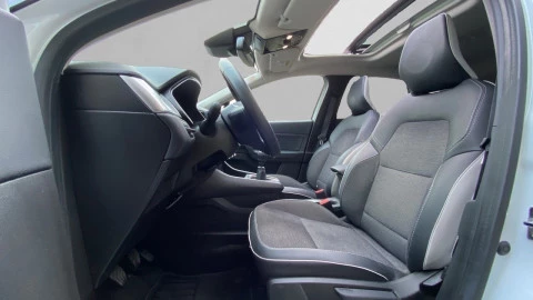 Renault Captur Zen TCe 140CV GPF Micro Híbrido