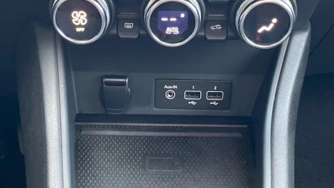 Renault Captur Zen TCe 140CV GPF Micro Híbrido