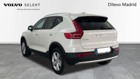 Volvo XC40 B3 G Core Auto 120 kW (163 CV)