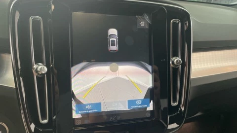 Volvo XC40 B3 G Core Auto 120 kW (163 CV)