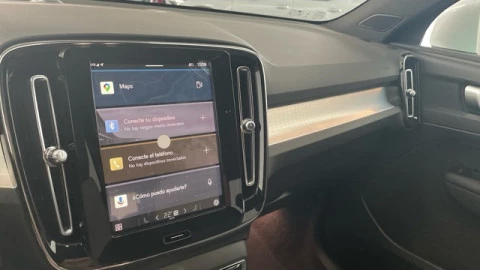 Volvo XC40 B3 G Core Auto 120 kW (163 CV)