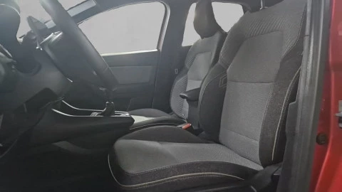 Renault Captur techno Eco-G 100cv (74 kW)