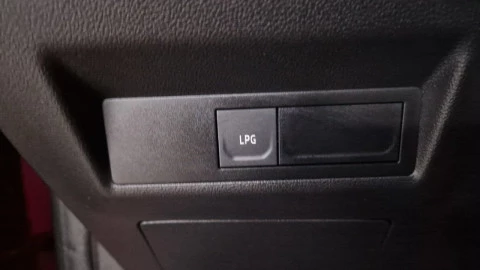 Renault Captur techno Eco-G 100cv (74 kW)