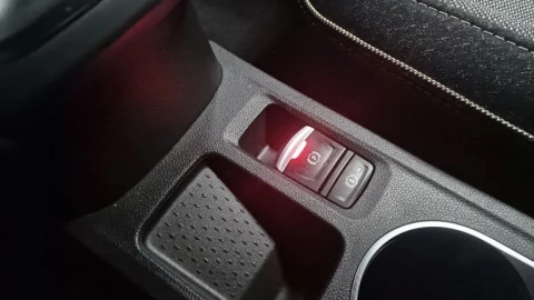 Renault Captur techno Eco-G 100cv (74 kW)