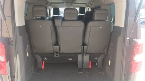 Peugeot Traveller Business VIP BlueHDi 110KW (150)Standard