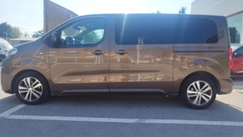 Peugeot Traveller Business VIP BlueHDi 110KW (150)Standard