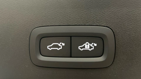 Volvo XC40 B3 G Core Auto 120 kW (163 CV)