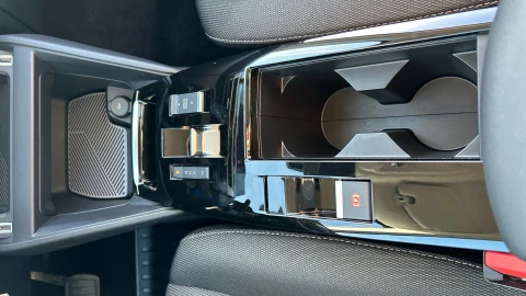 Citroën C4 Hybrid 145 ë-DCS6 Plus