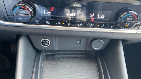 Nissan Qashqai DIG-T 103kW N-Connecta