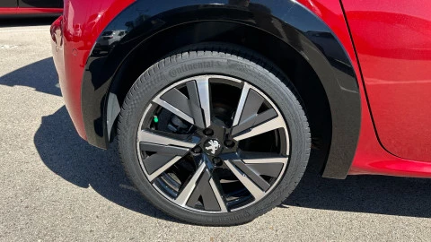 Peugeot 208 PureTech 96kW (130CV) EAT8 GT
