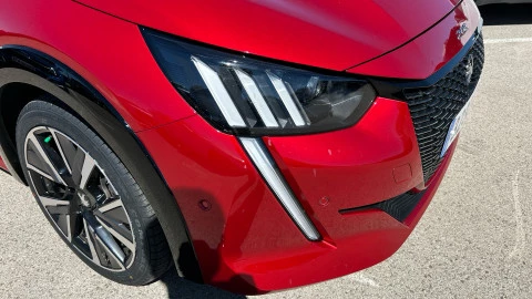 Peugeot 208 PureTech 96kW (130CV) EAT8 GT