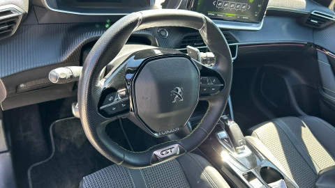 Peugeot 208 PureTech 96kW (130CV) EAT8 GT