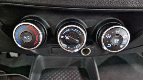 Toyota Aygo X Cross 1.0 VVT-I 72CV Play