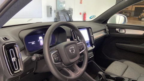 Volvo XC40 2.0 B3 G Core Auto