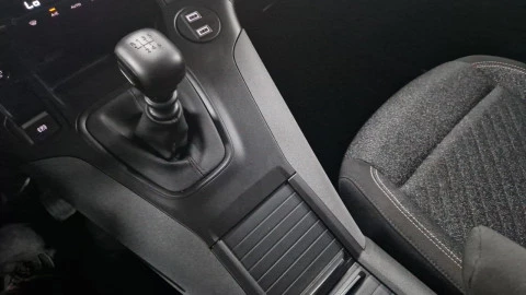 Peugeot Rifter Allure BlueHDi 100 S&S 6 Vel. MAN Long