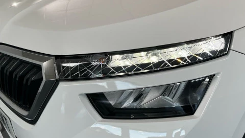 Skoda Kamiq 1.0 TSI 81kW (110CV) DSG Emotion