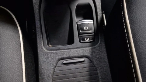 Renault Clio techno Eco-G 100cv (74kW)