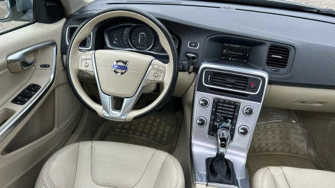 Volvo S60 2.0 D3 Momentum Auto