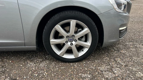 Volvo S60 2.0 D3 Momentum Auto