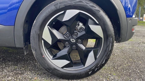 Renault Captur techno Eco-G 100cv (74 kW)