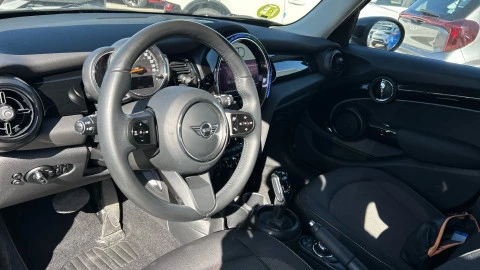 MINI COOPER 5 PUERTAS