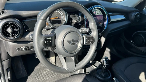 MINI COOPER 5 PUERTAS