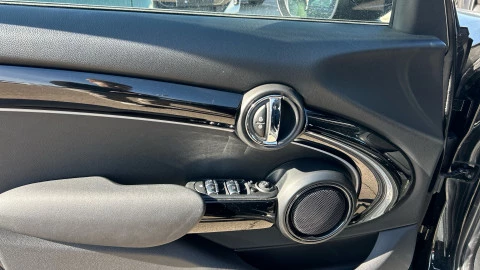 MINI COOPER 5 PUERTAS