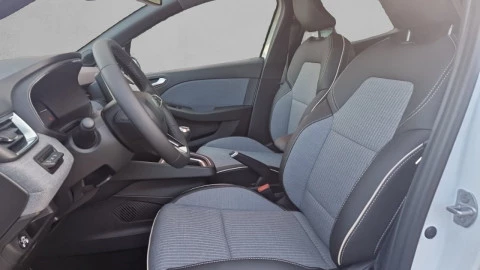 Renault Clio techno Eco-G 100cv (74kW)