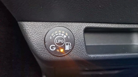 Renault Clio techno Eco-G 100cv (74kW)