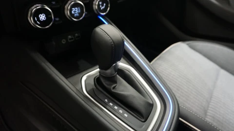 Renault Clio Techno E-Tech full hybrid 145 (103kw)