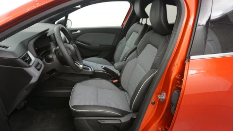 Renault Clio Techno E-Tech full hybrid 145 (103kw)