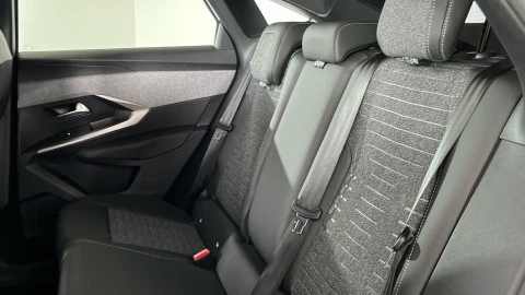 Peugeot 3008 Hybrid 1.2 107KW Allure eDCS6