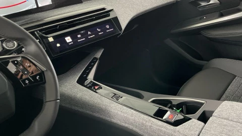 Peugeot 3008 Hybrid 1.2 107KW Allure eDCS6