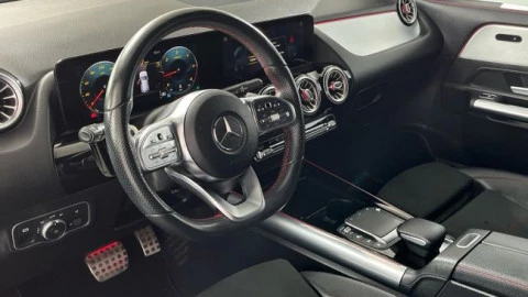Mercedes-Benz GLA GLA 200 D