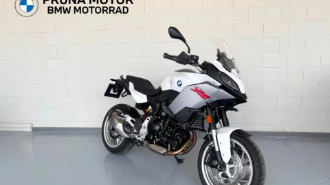 BMW F 900 XR 