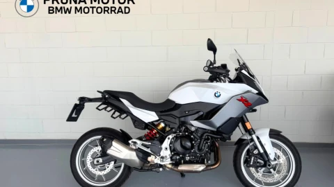 BMW F 900 XR 