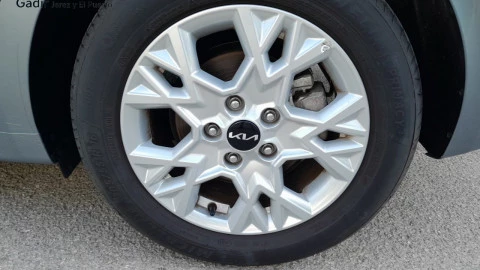 Kia Ceed 1.6 MHEV iMT 100kW (136CV) Drive