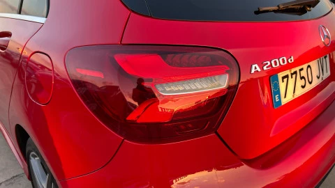 Mercedes-Benz Clase A A 200 d AMG Line