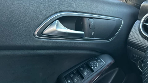 Mercedes-Benz Clase A A 200 d AMG Line