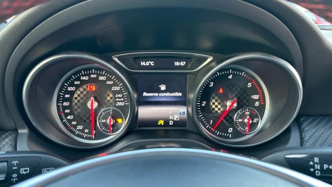 Mercedes-Benz Clase A A 200 d AMG Line