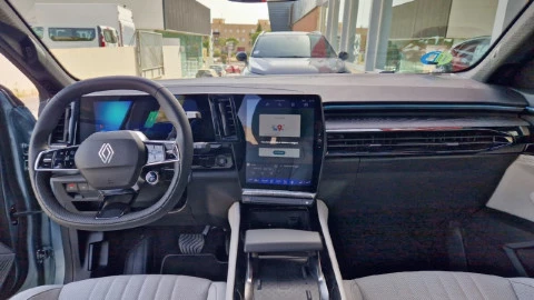 Renault Espace Iconic full hybrid E-Tech 147kW 7p